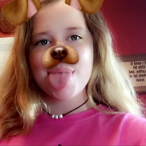 Meet your Posher, Claira